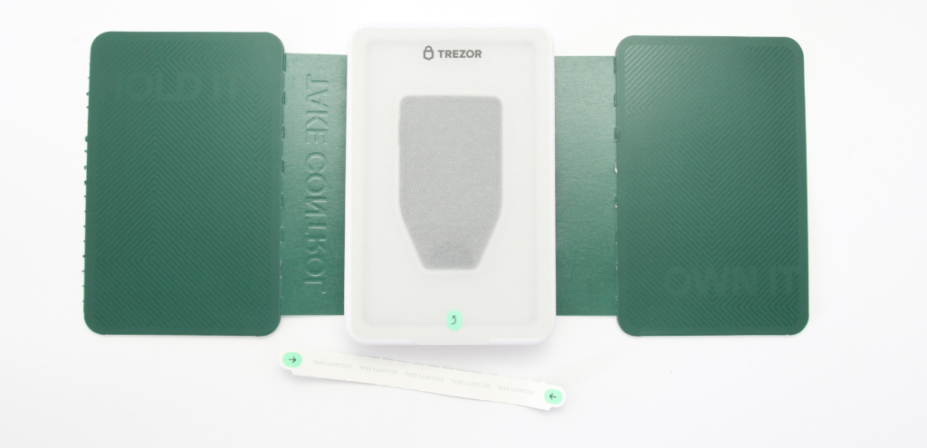 Paquete abierto Trezor Safe 7